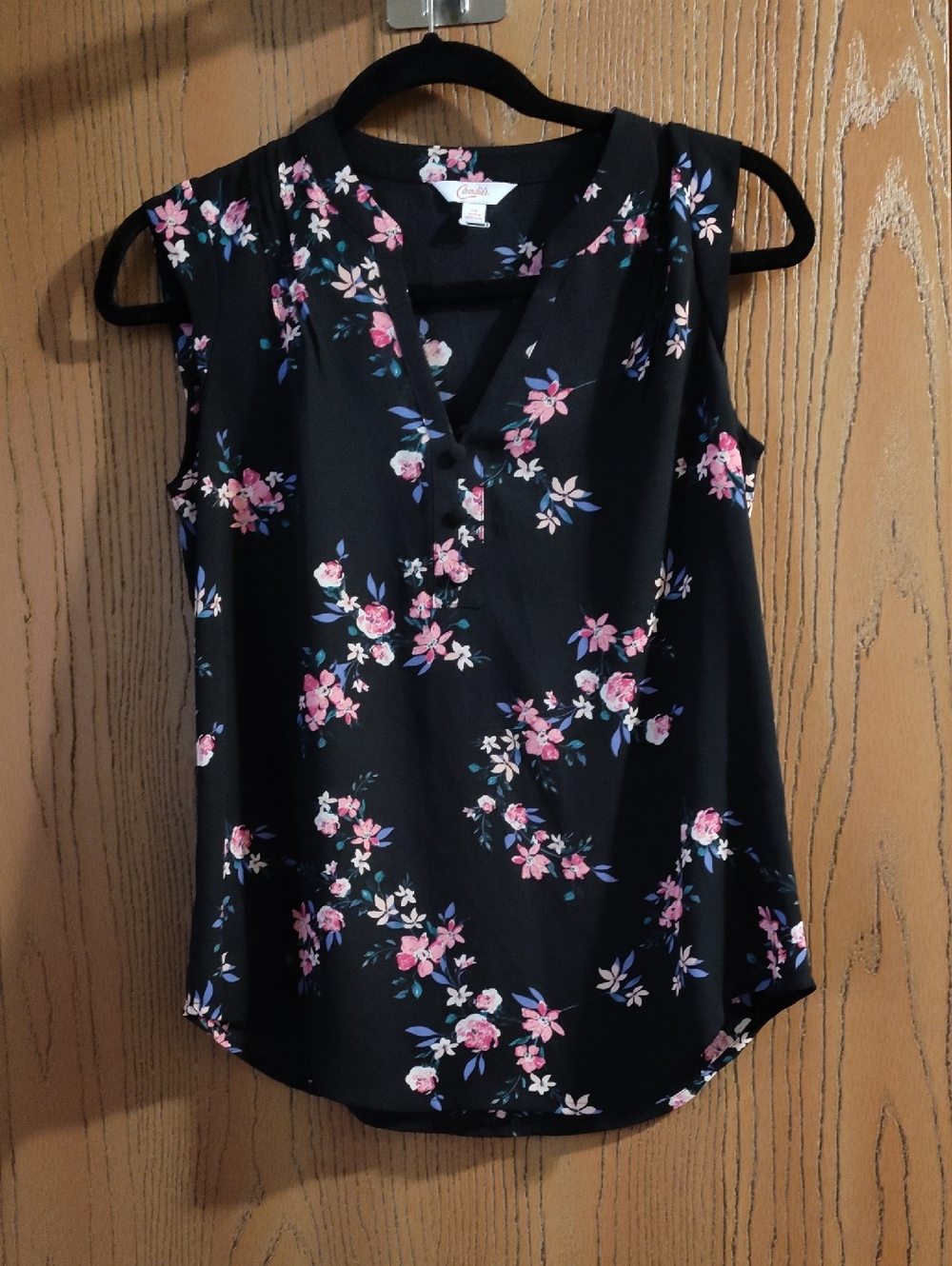 Candie's Black Floral Sleeveless V-Neck Top